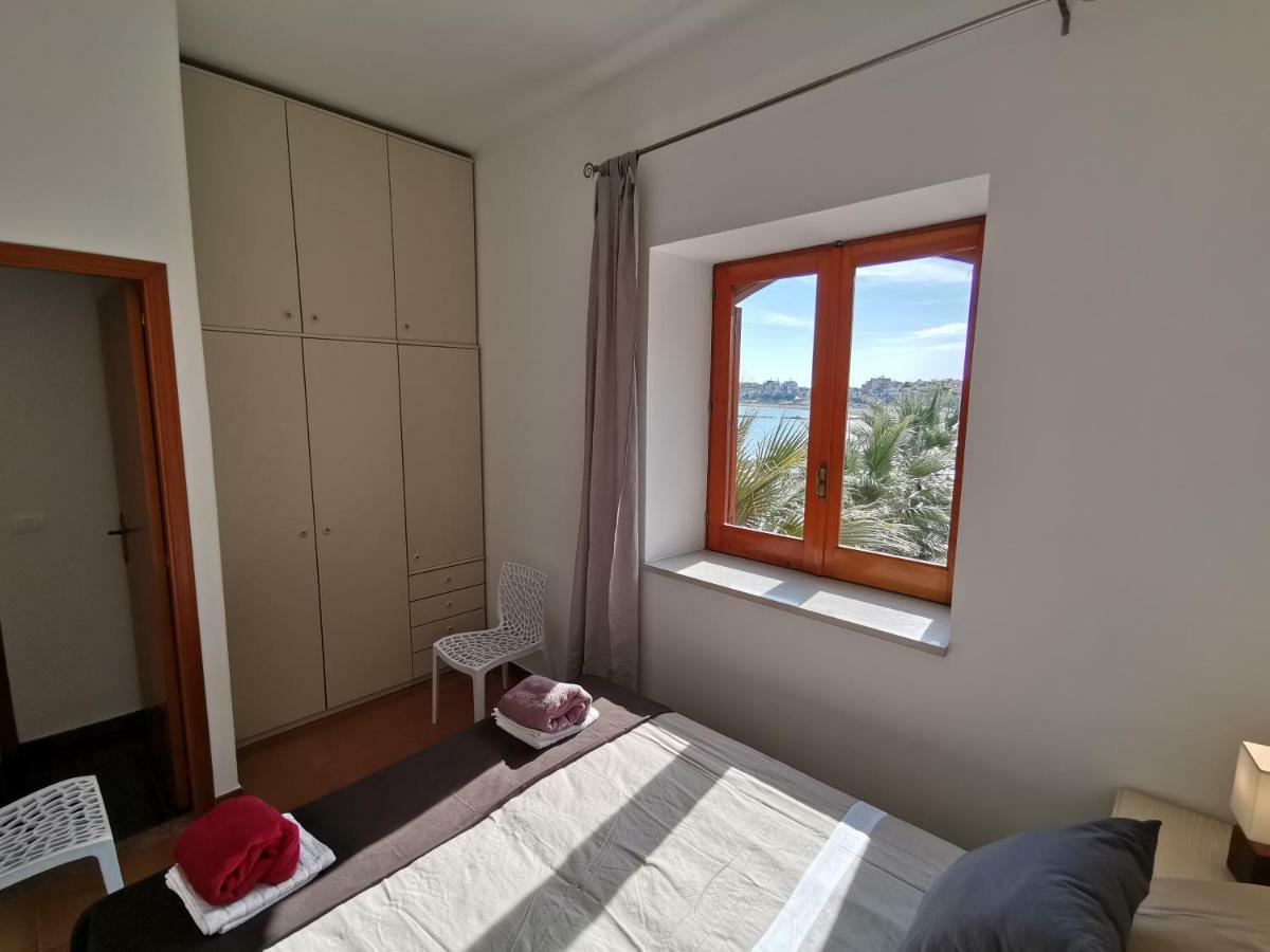 Super Panorama & Astonishing Apartment Seaview Giardini Naxos Luaran gambar